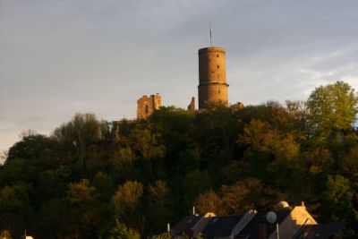 Bonn-Bad Godesberg Stadtnähe, moderne,gepflegte 2-ZKDB mit großem Balkon u. Godesburgblick